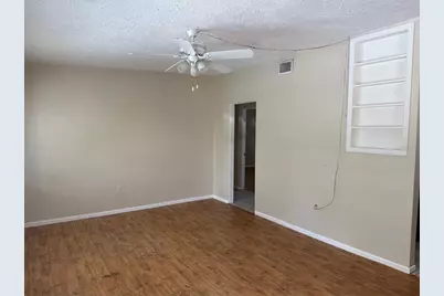 3509 Norwood Court, Sarasota, FL 34234 - Photo 9
