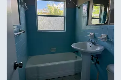 3509 Norwood Court, Sarasota, FL 34234 - Photo 17