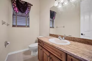 2780 Bethel Ct S, Saint Petersburg, FL 33712 - Photo 17