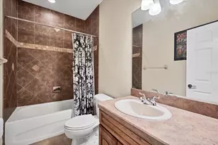 2780 Bethel Ct S, Saint Petersburg, FL 33712 - Photo 23