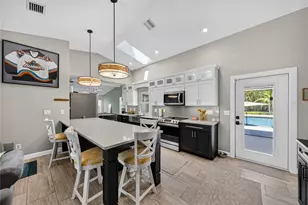 4711 Placid Cir, Sarasota, FL 34231 - Photo 7