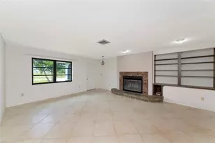 11910 Saragossa Ln, North Port, FL 34287 - Photo 5