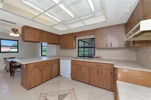 11910 Saragossa Ln, North Port, FL 34287 - Photo 9