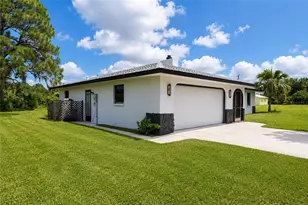 11910 Saragossa Ln, North Port, FL 34287 - Photo 29