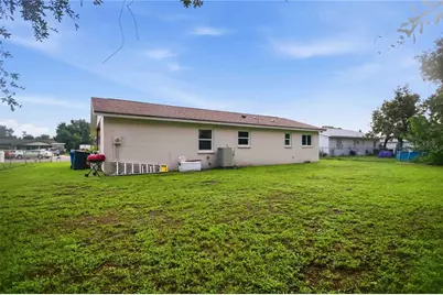 2316 Powell Circle, Sarasota, FL 34234 - Photo 27