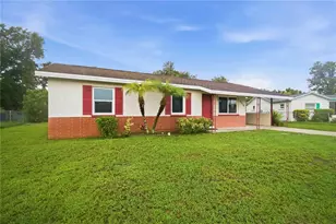 2316 Powell Cir, Sarasota, FL 34234 - Photo 3