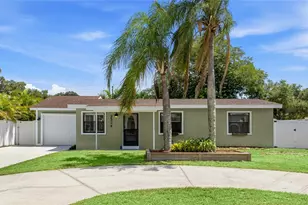 2324 Temple St, Sarasota, FL 34239 - Photo 5