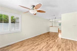 2324 Temple St, Sarasota, FL 34239 - Photo 9