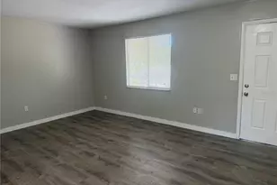 927 33rd Ave W, Bradenton, FL 34205 - Photo 15