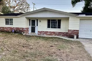 4338 Beacon Square Dr, Holiday, FL 34691 - Photo 1