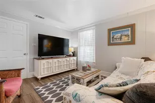 2245 Bahia Vista St, Sarasota, FL 34239 - Photo 15