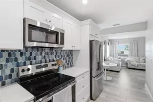 1902 St George Dr, Bradenton, FL 34208 - Photo 9