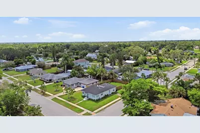 1902 Saint George Drive, Bradenton, FL 34208 - Photo 49