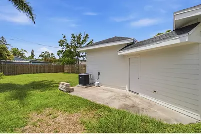 1902 Saint George Drive, Bradenton, FL 34208 - Photo 37