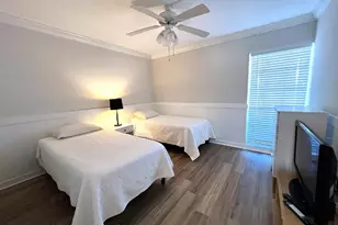 5205 Wedgewood Ln, Sarasota, FL 34235 - Photo 13