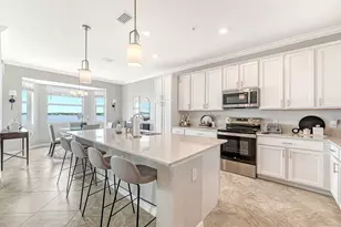 910 Tidewater Shores Loop, Bradenton, FL 34208 - Photo 9