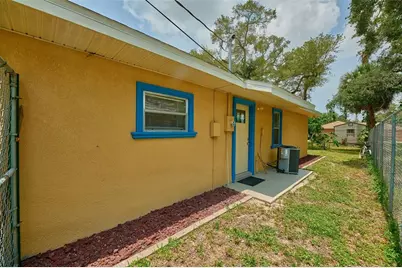 212 13th Avenue W, Bradenton, FL 34205 - Photo 23