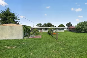 3108 8th Ave E, Palmetto, FL 34221 - Photo 11