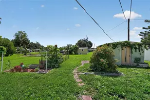 3108 8th Ave E, Palmetto, FL 34221 - Photo 9
