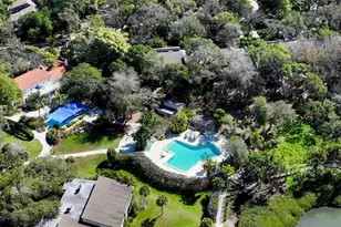 1601 Pelican Point Dr, Sarasota, FL 34231 - Photo 57