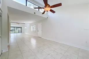 1601 Pelican Point Dr, Sarasota, FL 34231 - Photo 13