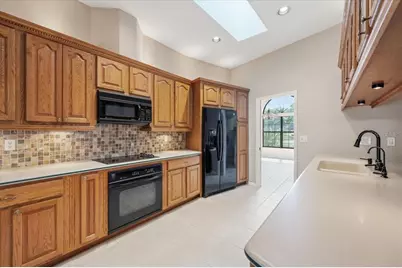 4451 Caicos Court, Sarasota, FL 34233 - Photo 15
