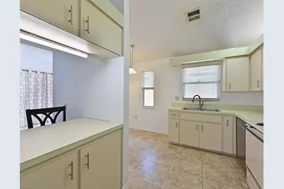 5506 37th Street E #4, Bradenton, FL 34203 - Photo 11