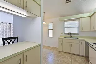 5506 37th St E, Bradenton, FL 34203 - Photo 11