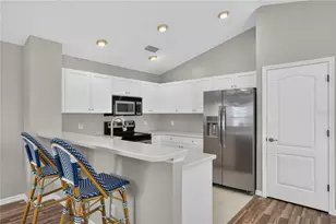 4718 Forest Creek Tr, Parrish, FL 34219 - Photo 11