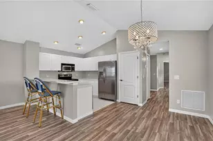 4718 Forest Creek Tr, Parrish, FL 34219 - Photo 7