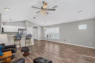 4718 Forest Creek Tr, Parrish, FL 34219 - Photo 9