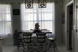 6222 Buckingham St, Sarasota, FL 34238 - Photo 9