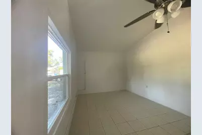 525 E Helen Avenue, Punta Gorda, FL 33950 - Photo 19