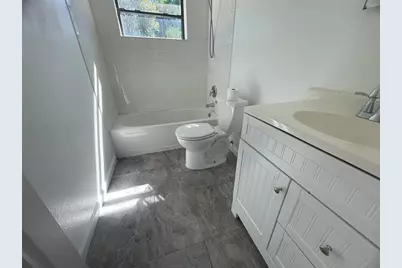 525 E Helen Avenue, Punta Gorda, FL 33950 - Photo 25