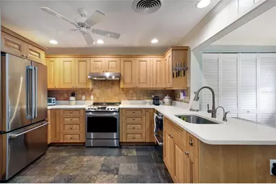 2070 Hyde Park Street, Sarasota, FL 34239 - Photo 17
