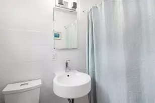2070 Hyde Park St, Sarasota, FL 34239 - Photo 23