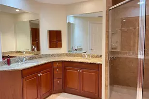 8111 Lakewood Main St, Lakewood Ranch, FL 34202 - Photo 17