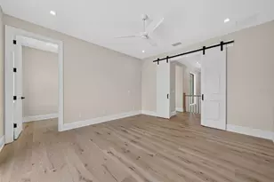 656 Tropical Cir, Sarasota, FL 34242 - Photo 53