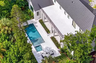 656 Tropical Cir, Sarasota, FL 34242 - Photo 75