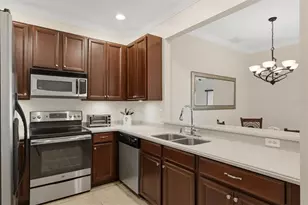 3582 Parkridge Cir, Sarasota, FL 34243 - Photo 13