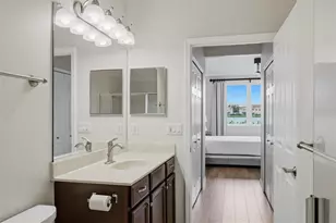 3582 Parkridge Cir, Sarasota, FL 34243 - Photo 19
