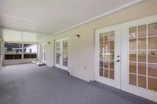 4413 74th Ave E, Sarasota, FL 34243 - Photo 25