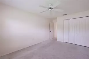 4413 74th Ave E, Sarasota, FL 34243 - Photo 23