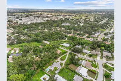 2404 Bispham Road, Sarasota, FL 34231 - Photo 41