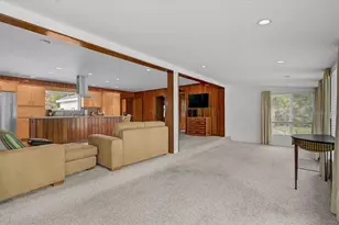 2404 Bispham Rd, Sarasota, FL 34231 - Photo 19