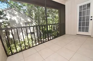 1687 Brookhouse Cir, Sarasota, FL 34231 - Photo 13