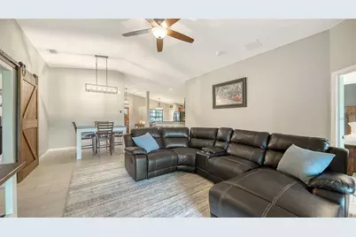 7226 34th Street E, Sarasota, FL 34243 - Photo 19