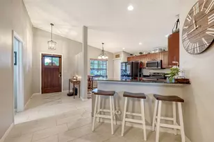 7226 34th St E, Sarasota, FL 34243 - Photo 13