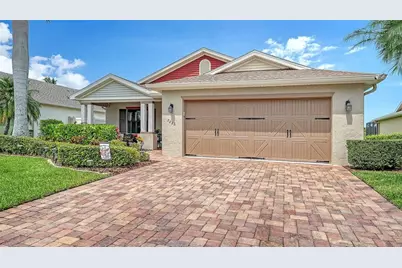 7226 34th Street E, Sarasota, FL 34243 - Photo 1