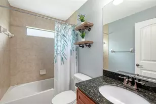 7226 34th St E, Sarasota, FL 34243 - Photo 39